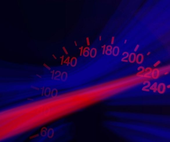 Speeding, not smartphones, tops UK drivers’ accident risk poll