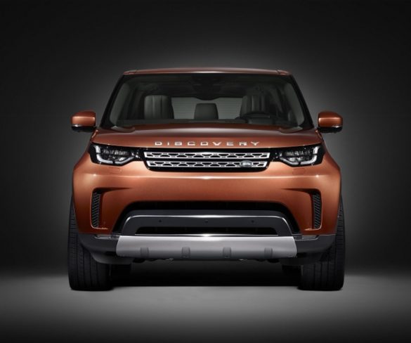 New Land Rover Discovery revealed
