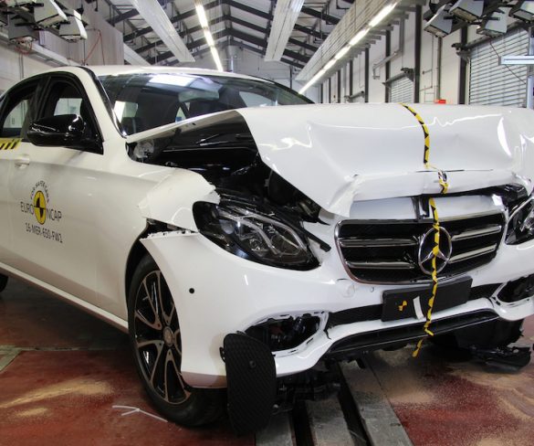 Euro NCAP awards top marks to E-Class and 3008