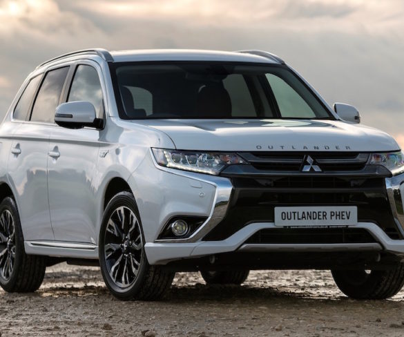 Fleets offered free Homecharge unit for new Mitsubishi Outlander PHEV