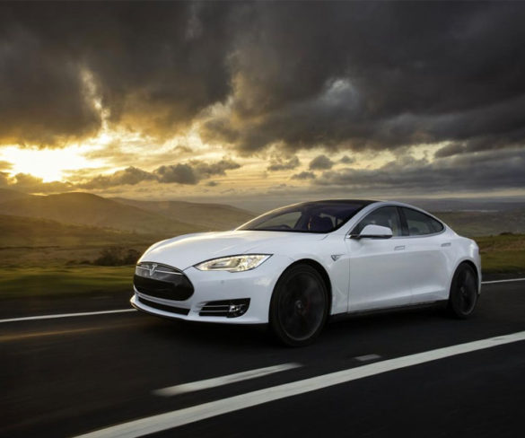 US regulator clears Tesla’s Autopilot of defects after crash investigation