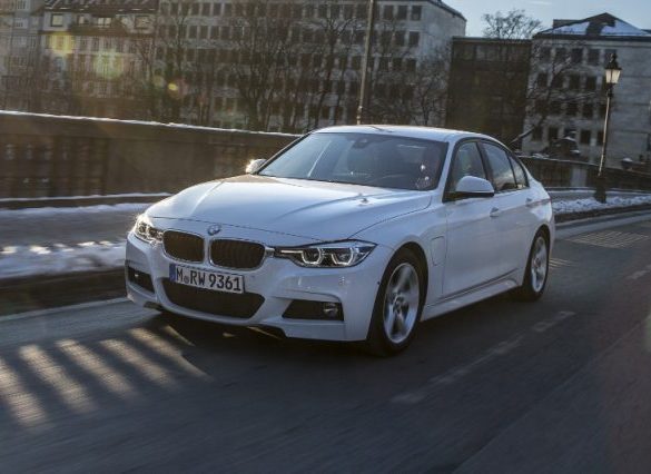 Road Test: BMW 330e M Sport