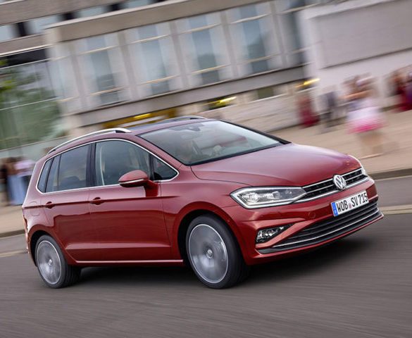 VW Golf Sportsvan facelift to debut at Frankfurt