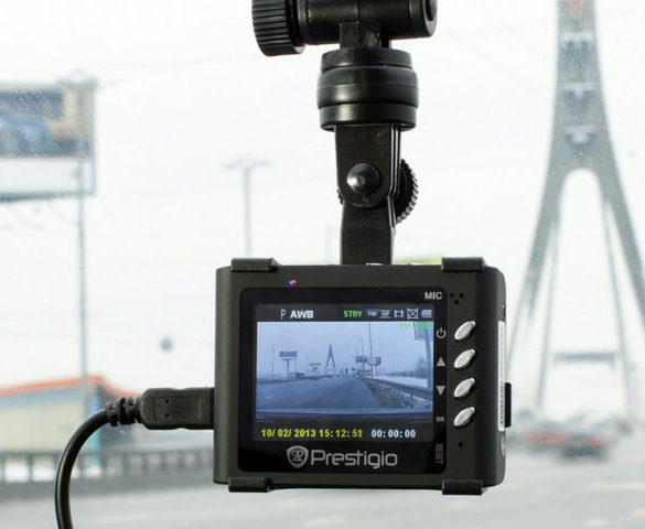 Drivers call for standard-fit dashcams