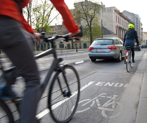 Cycling experience makes for better drivers, suggests research