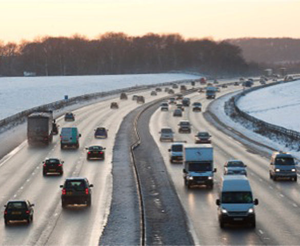 Third of drivers would ignore a red weather warning