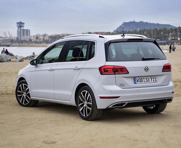 Prices announced for updated Volkswagen Golf SV