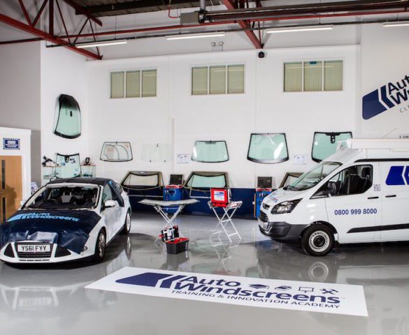 Auto Windscreens creates Elite Technician Division