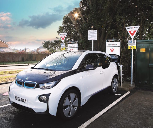Free rapid charging for electric car drivers