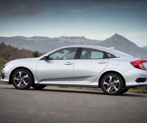 Honda to introduce Civic saloon in UK