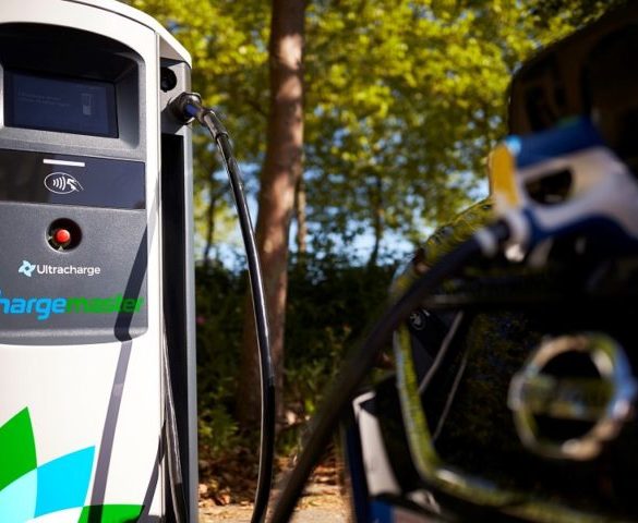 Highways England drives EV ambitions with major new chargepoint contract