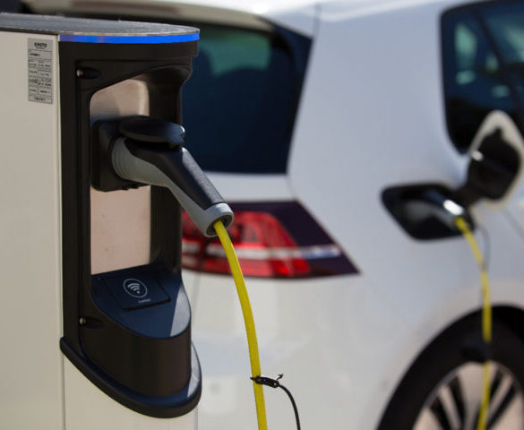 Public charging not important, finds Delta-ee
