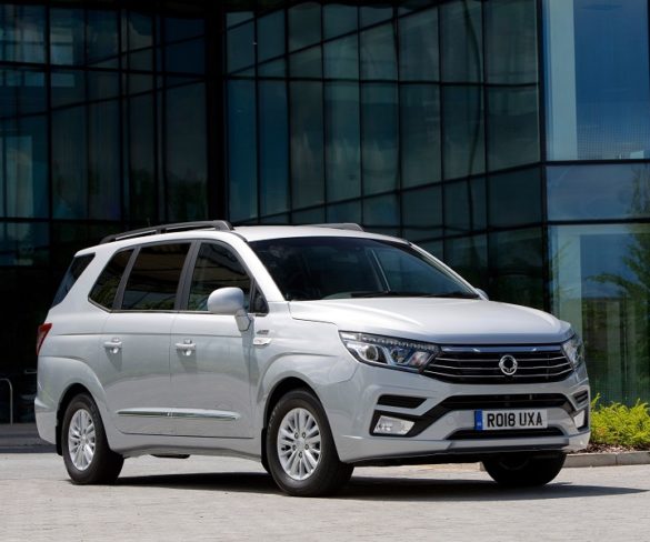 SsangYong unveils updated Turismo MPV