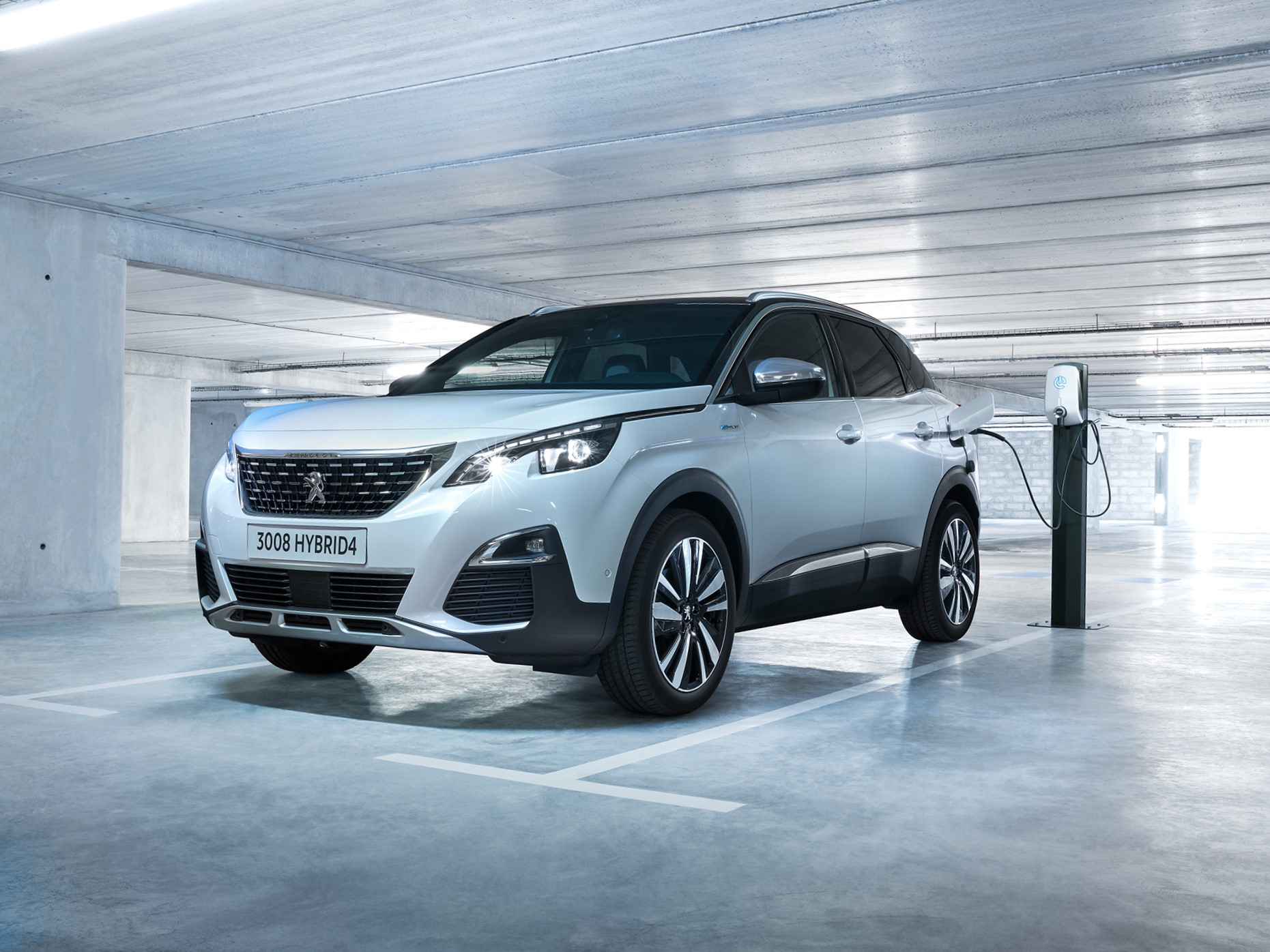 First Drive Peugeot 3008 Gt Hybrid4