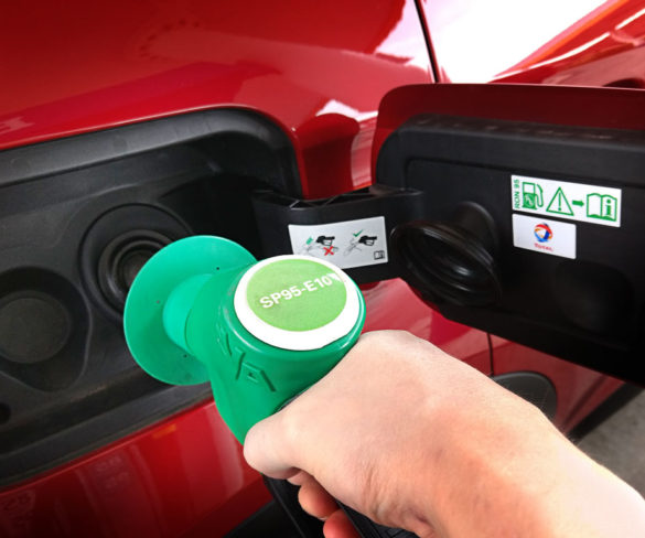 Greener E10 fuel to become standard petrol grade from 2021