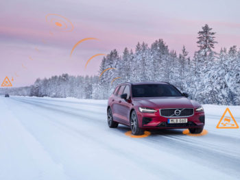 Volvo Cars' safety technologies already communicate between its own vehicles