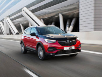 The Vauxhall Grandland X Hybrid4's highlights include 36g/km CO2, 176.5mpg and a 32-mile electric range
