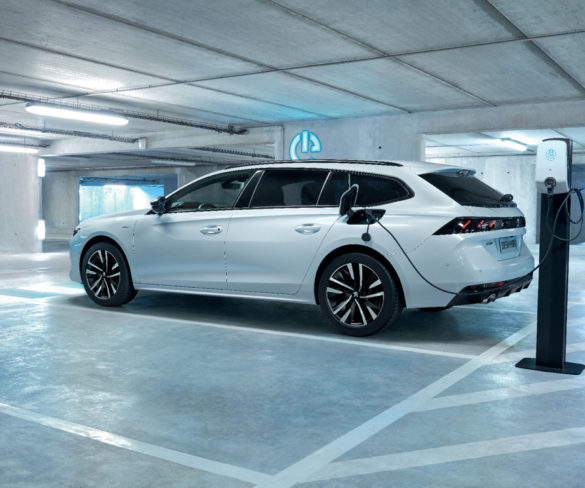 Peugeot 508 plug-in hybrid to offer 217mpg and 29g/km CO2