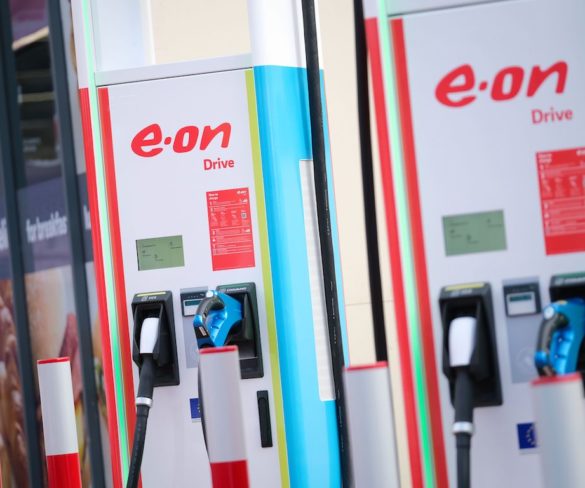 E.ON opens first ultra-fast charging points in UK