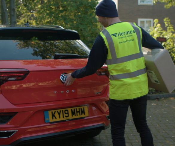 Volkswagen teams up with Hermes for UK trials of in-car delivery service