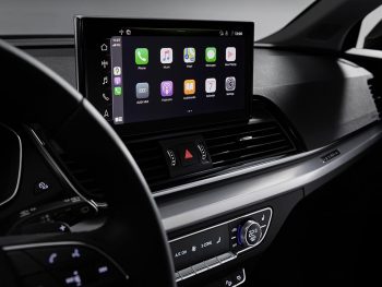 The new Audi Q5 gets MMI Navigation Plus, Audi connect and Audi Virtual Cockpit as standard range-wide