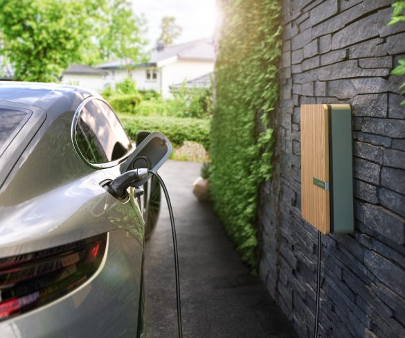 Over 350,000 home chargers expected in UK by 2025