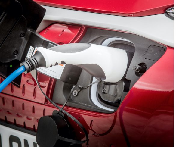 AFP webinar and guide to help fleets switch to EVs