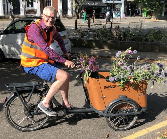 Hounslow trials e-cargo bike delivery service to support businesses