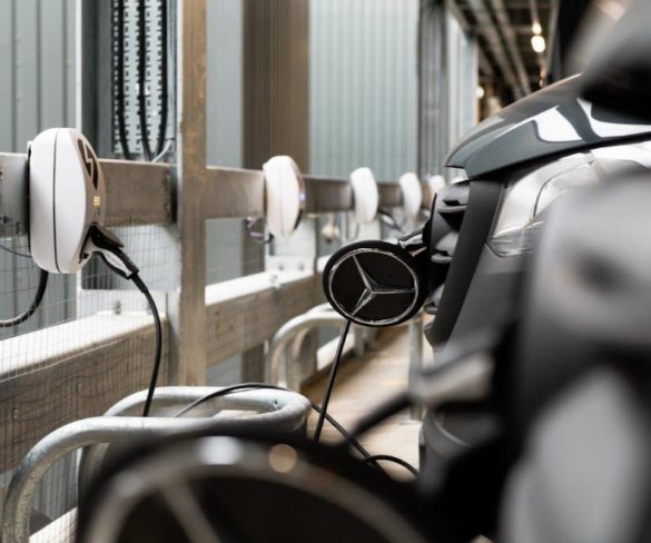 Disconnect workplace charge point and EV car policy decisions, says Arval