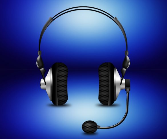 Drivers using headphones warned of risks of distraction
