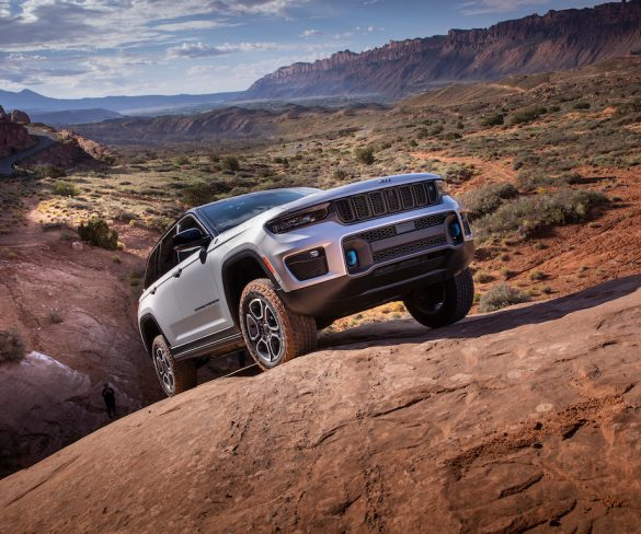 New Jeep Grand Cherokee to bring first-ever plug-in hybrid