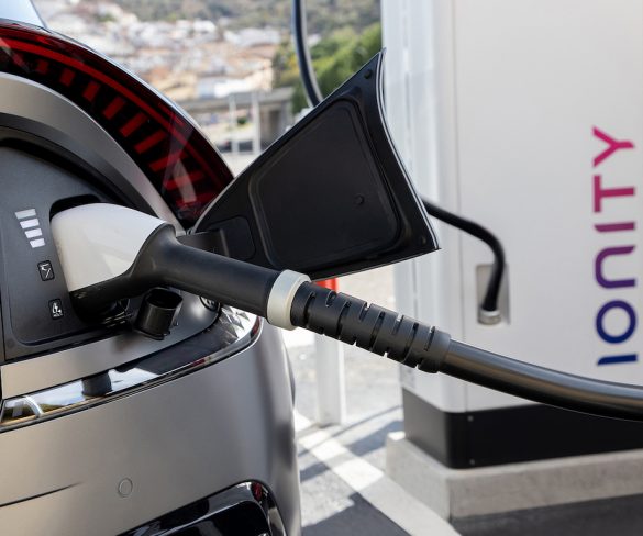 Ionity to quadruple ultra-fast network to 7,000 charge points by 2025