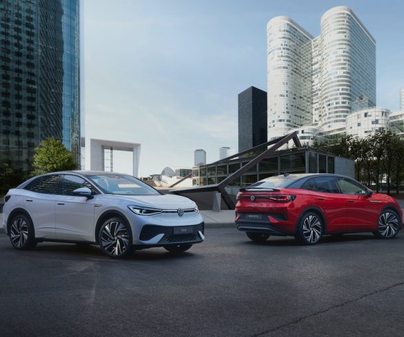 Volkswagen ID.5 electric coupé-SUV debuts with 323-mile range