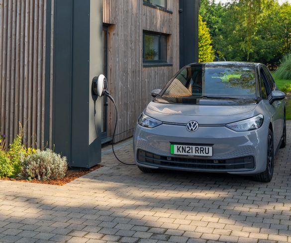 Online searches for electric cars up 172%, reports ZenAuto