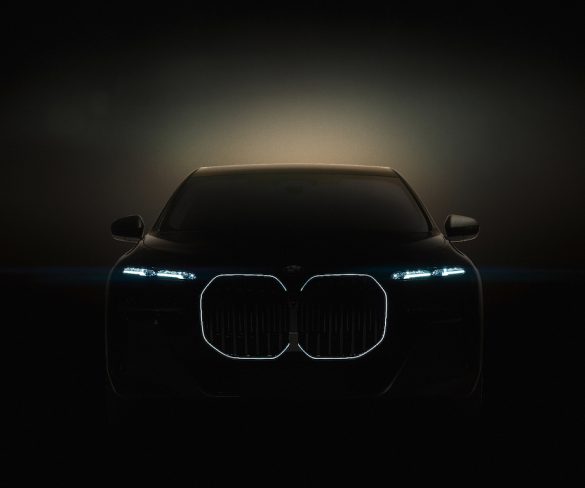BMW teases new i7 and 7 Series