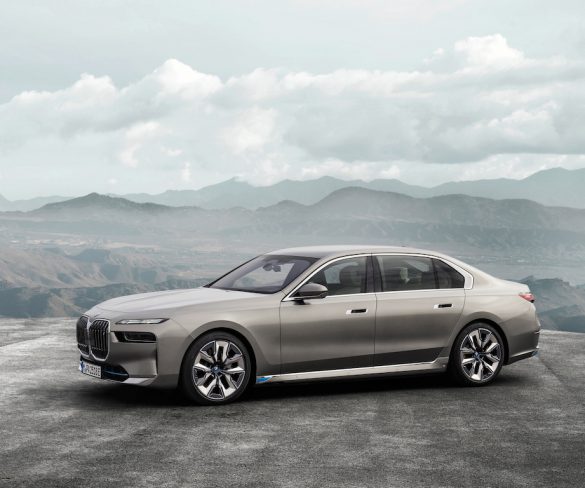 All-new BMW 7 Series debuts in EV and PHEV forms