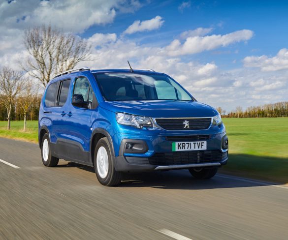 Peugeot cuts prices for e-Rifter electric MPV 
