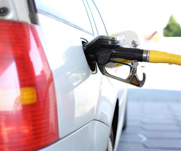 Rocketing fuel prices to see third of motorists switch to public transport  