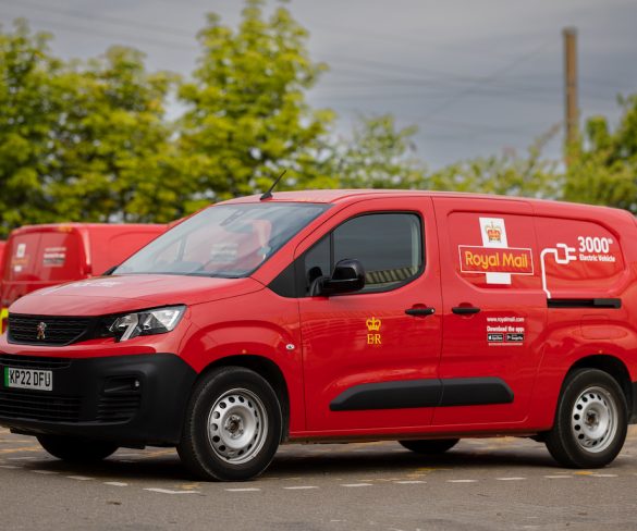 Royal Mail adds further 2,000 Peugeot vans to growing electric fleet