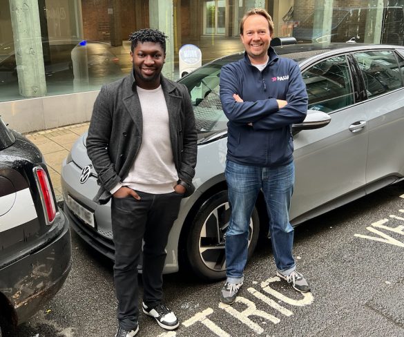 EV subscription firm Voltric to offer Paua charge cards