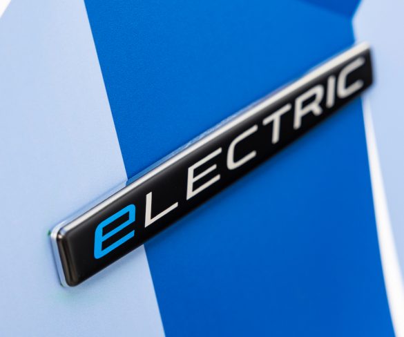 Cost and charging concerns still hampering electric van adoption