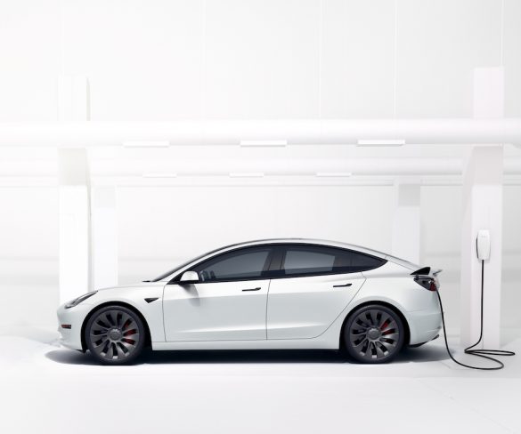 Tesla launches Model 3 Long Range Rear-Wheel Drive aimed at fleets