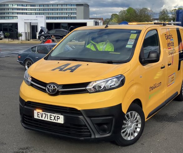 AA trials mobile EV-to-EV charging on roadside fleet