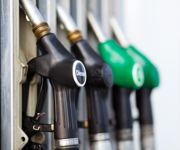 Premium fuels with low ethanol levels increase efficiency and cut costs, study finds