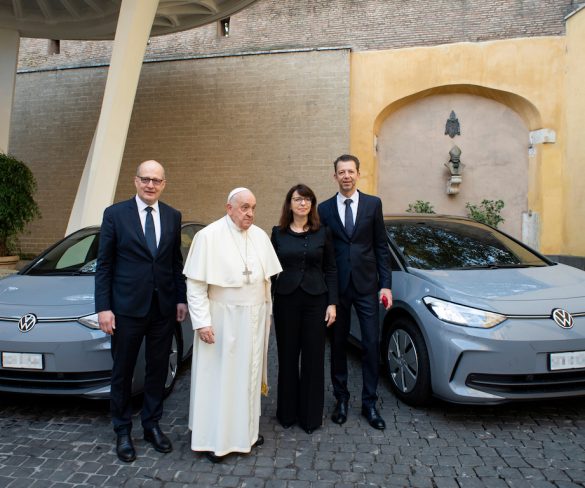 Vatican fleet to go all-electric by 2030 in Volkswagen deal