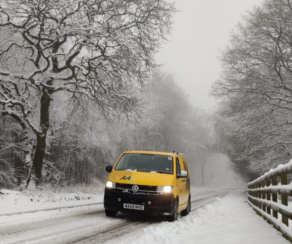 46% of UK drivers set to navigate Christmas perils: urgent safety reminders issued