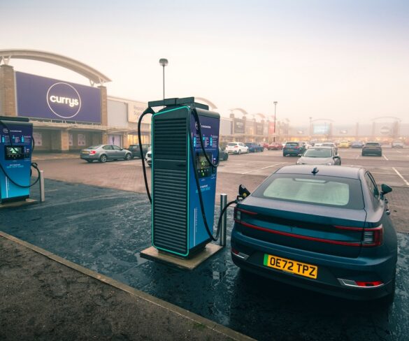 Free charging offer at new ultra-rapid hubs