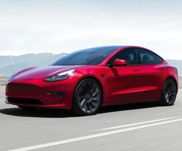 Tesla ‘zero servicing’ move would present huge dangers for fleets, says FleetCheck