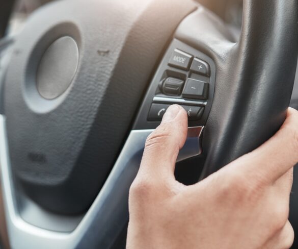 Dangers of hands-free phone use while driving reinforced in new research