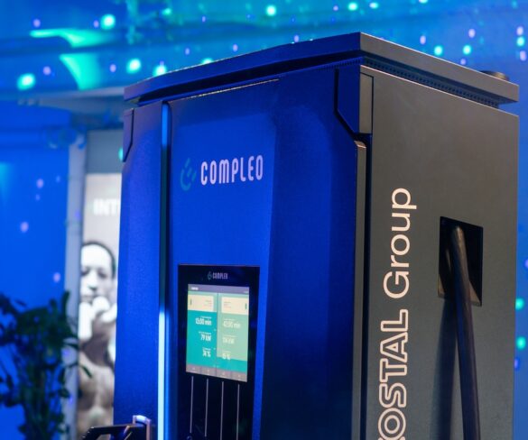 Compleo launches 200kW ultra-rapid EV charger to transform on-the-go charging